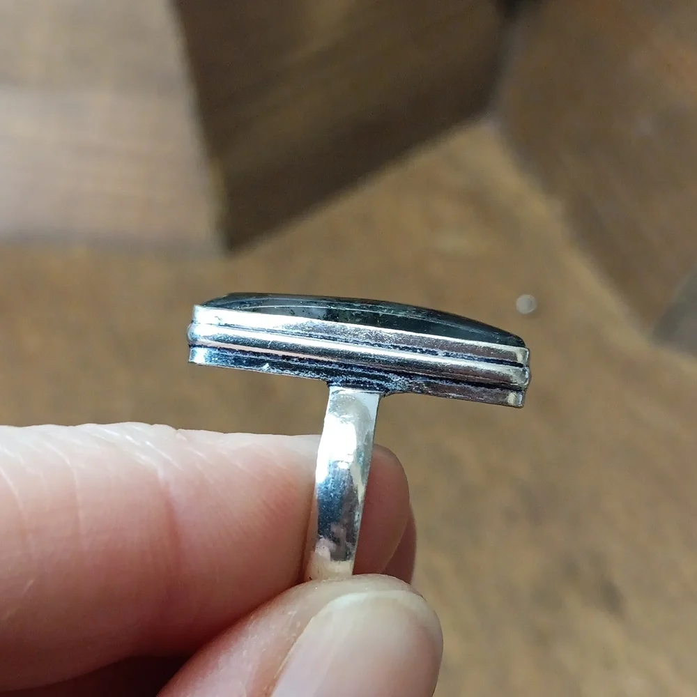 Rectangular Stone Ring - Picture 4 of 6